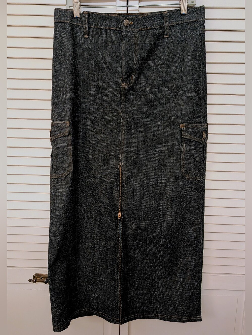 Vintage Cowgirl Denim Midi Skirt. Made In USA - NAVI Brand. Sz L